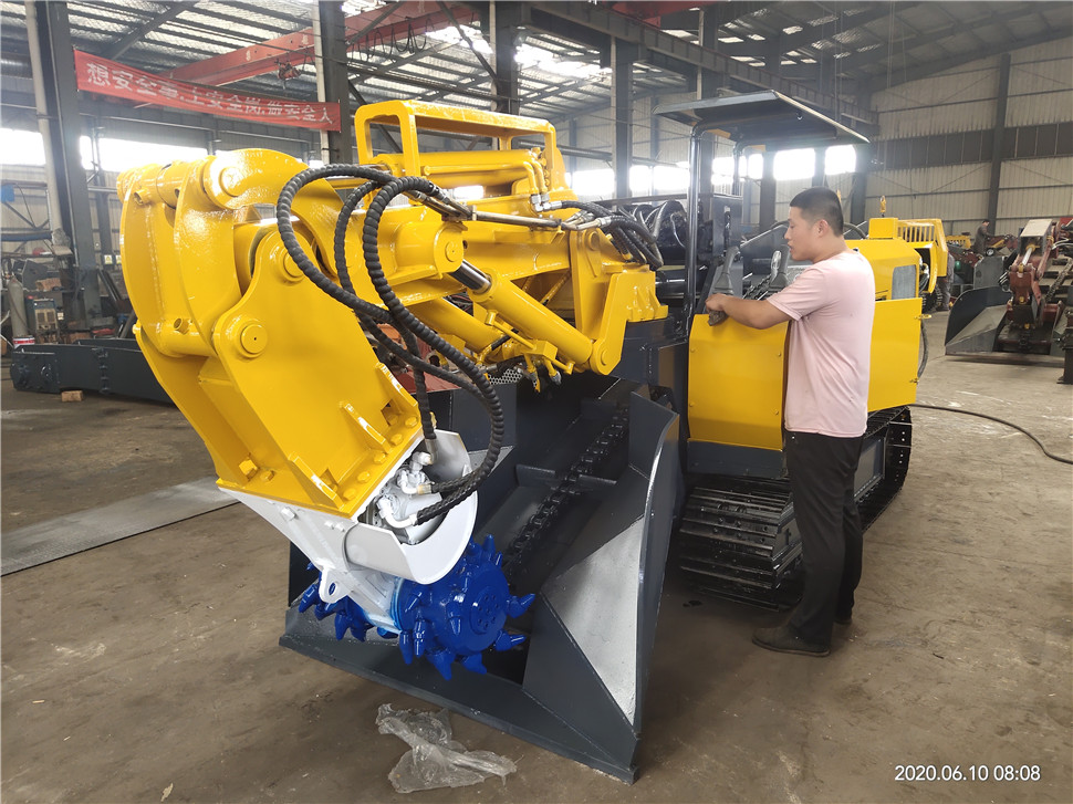 銑挖機司機安全注意事項